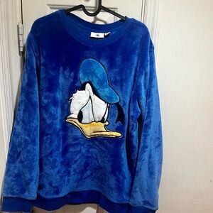NWOT Disney’s Donald Duck Vibrant Blue Plush Crew Neck Sweatshirt